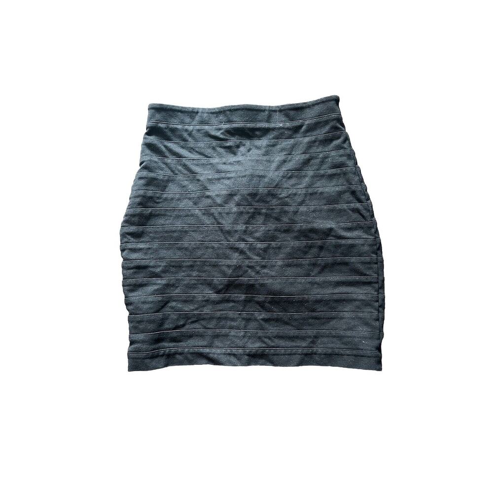 EXPRESS Black Ribbed Mini Skirt Sz 0